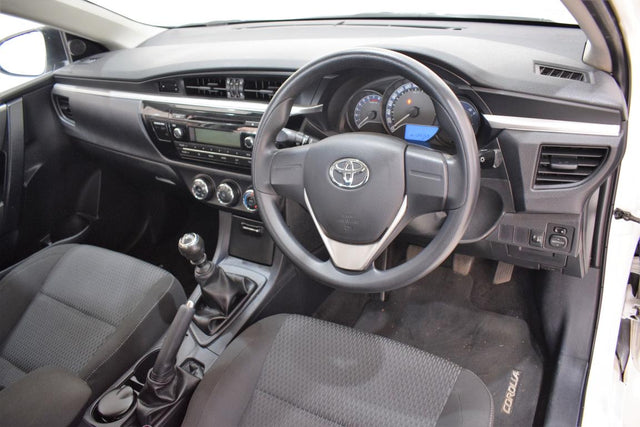 2015 Toyota Corolla 1.6 Esteem