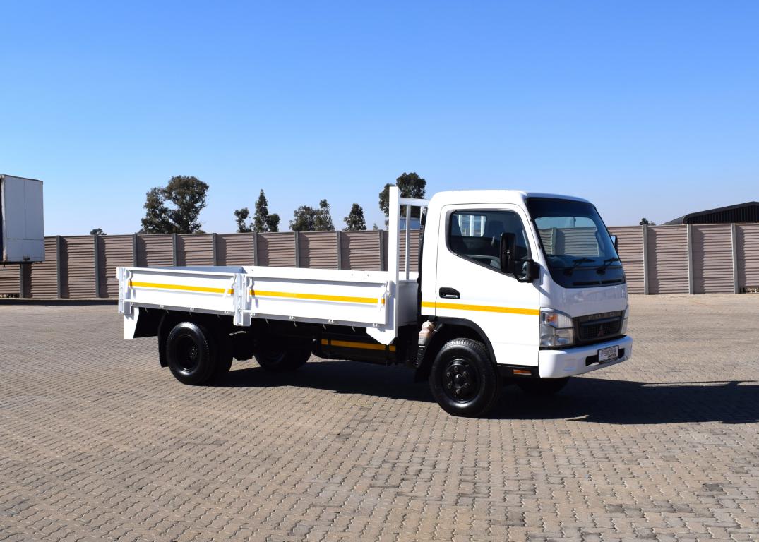2008 Fuso Canter FE7-136 Dropside Truck