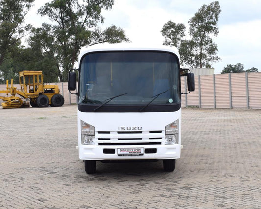 2011 Isuzu NQR 500 36-SEATER BUS