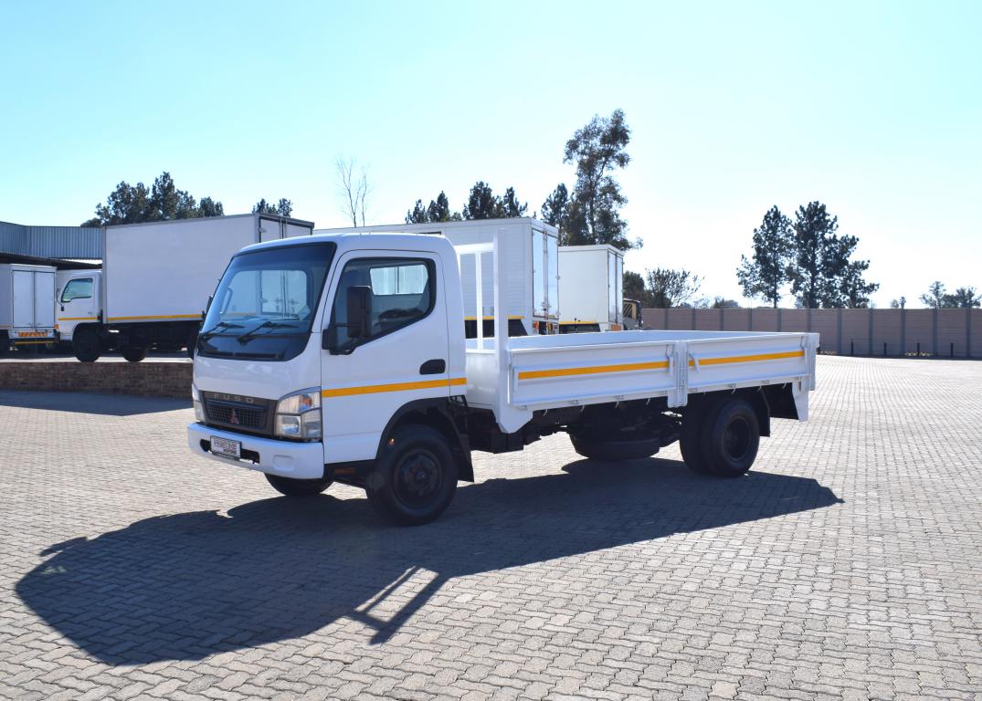 2008 Fuso Canter FE7-136 Dropside Truck