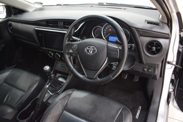 2017 Toyota Corolla 1.6 Prestige