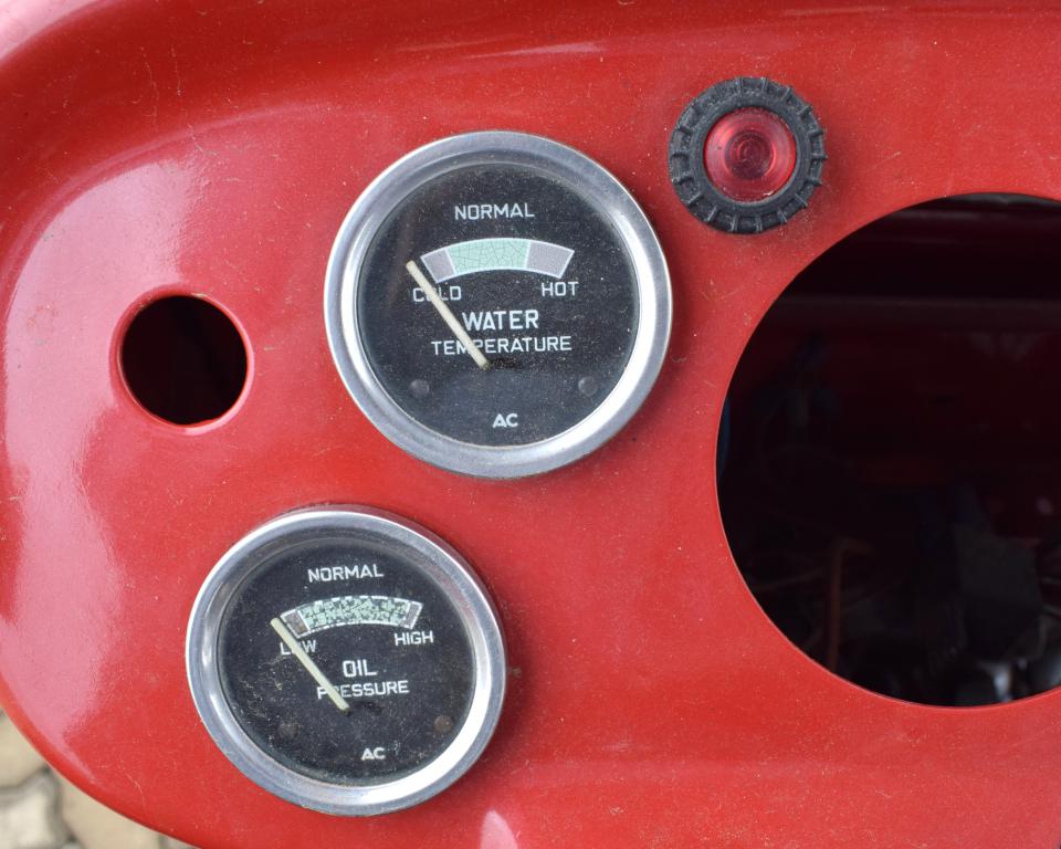 Massey Ferguson 135 Tractor