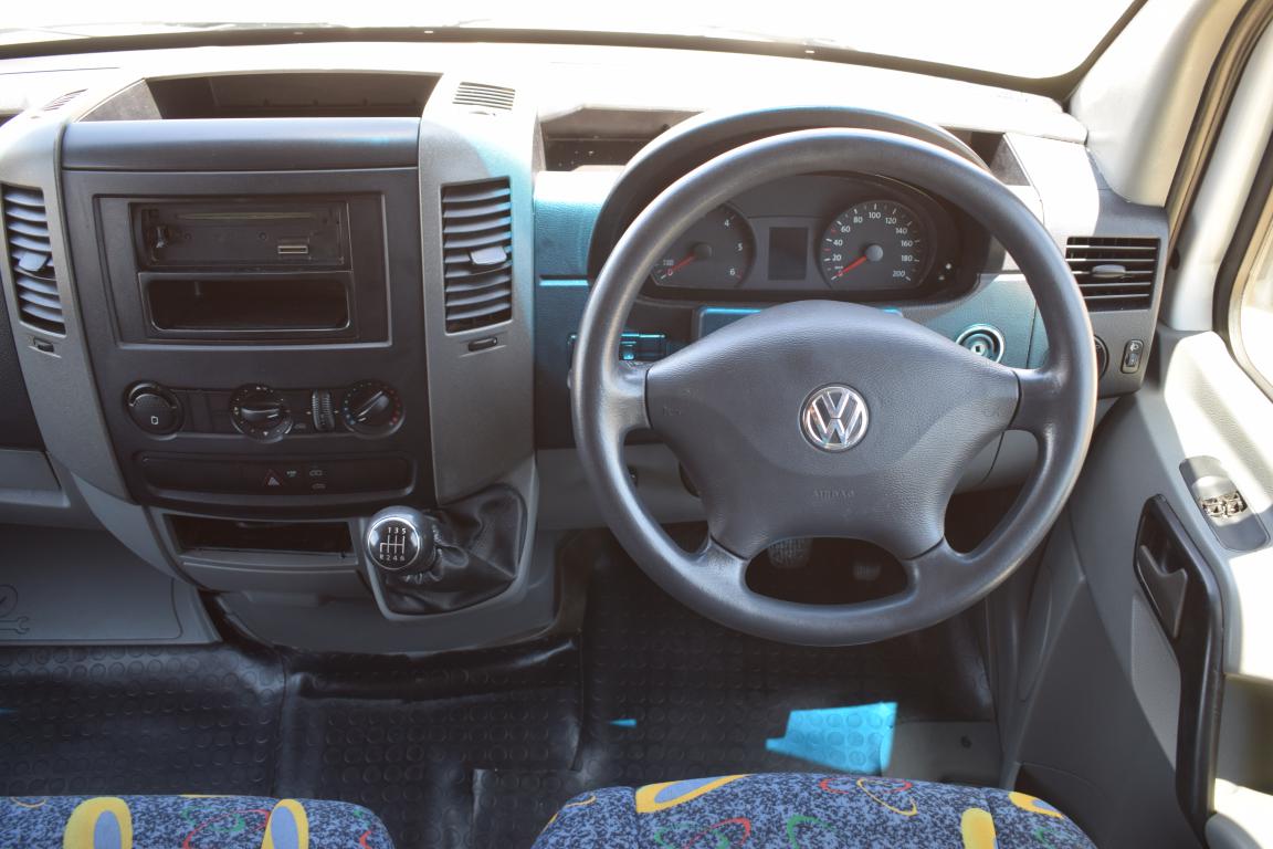 2014 VW Crafter 50 2.0 BiTDI HR 120 KW 23-Seater Bus