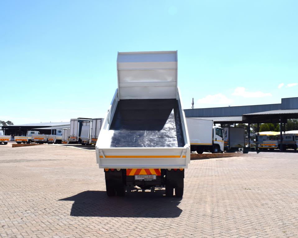 2018 Fuso Canter FE7-136 Tipper Truck