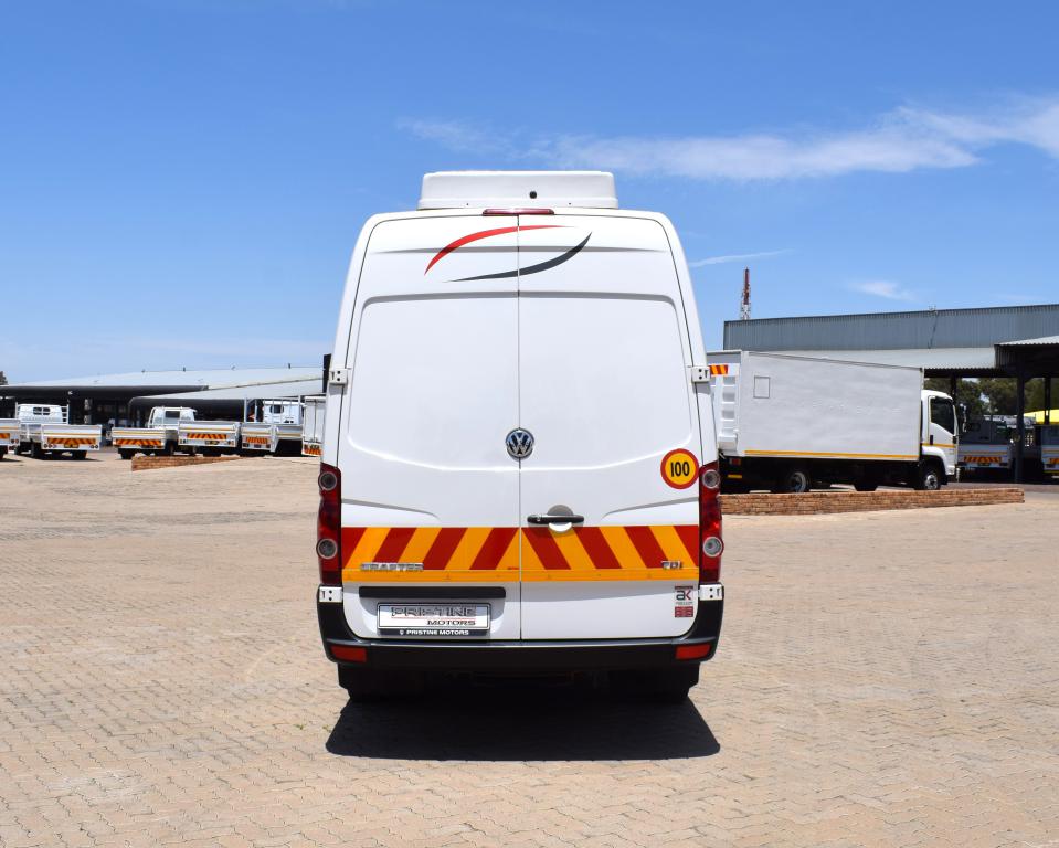 2014 VW Crafter 50 2.0 BiTDI HR 120 KW 23-Seater Bus
