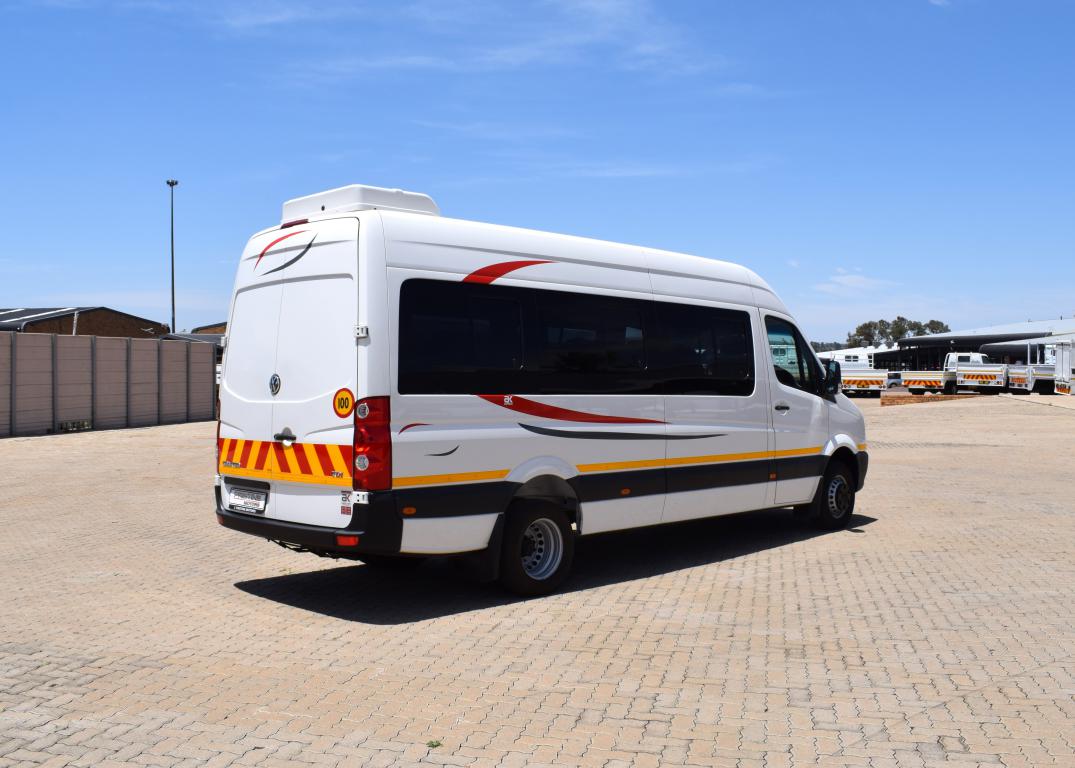 2014 VW Crafter 50 2.0 BiTDI HR 120 KW 23-Seater Bus