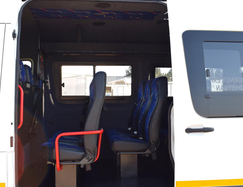 2021 MERCEDES BENZ Sprinter 516 CDI AUTO 23-SEATER