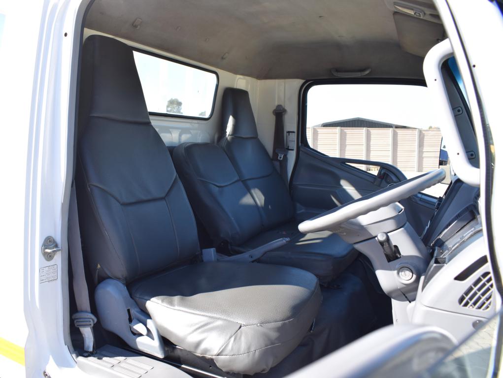 2008 Fuso Canter FE7-136 Dropside Truck