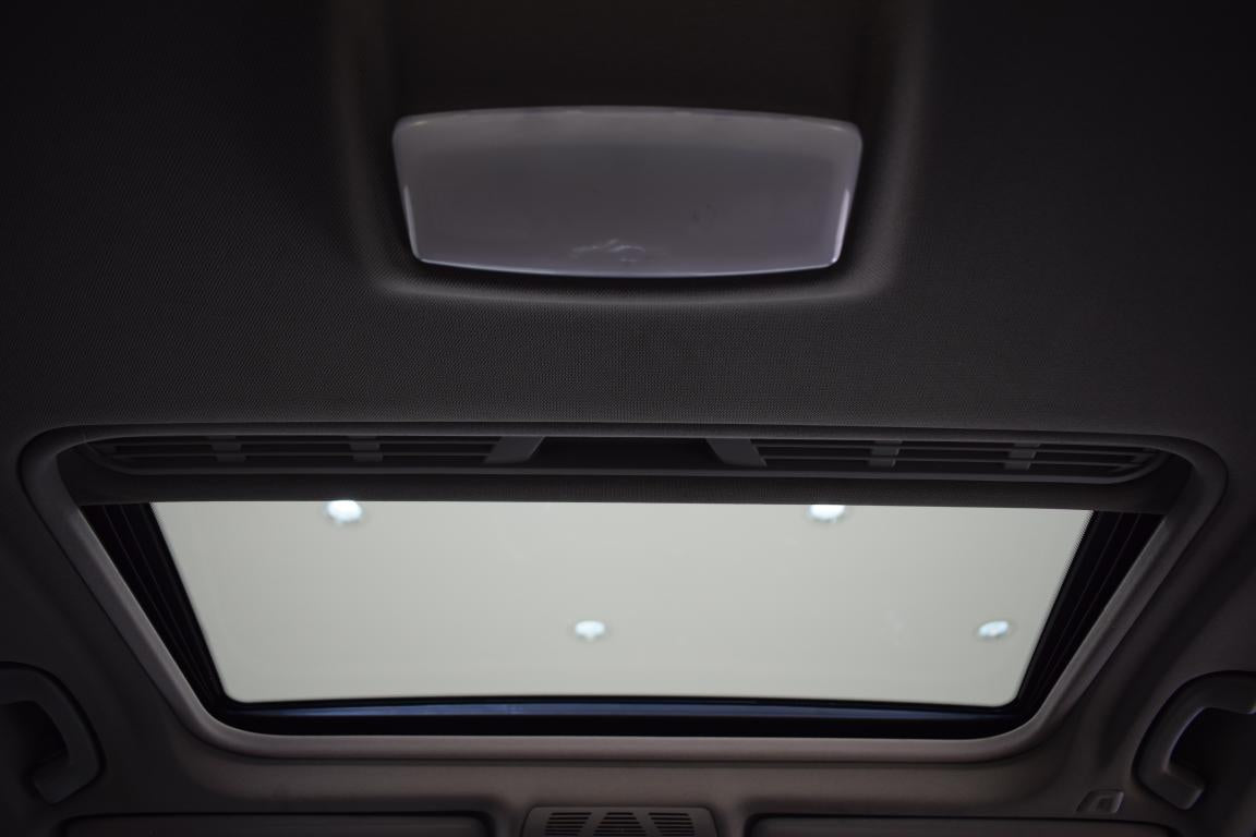 2015 BMW 3 Series 320i M Sport Auto