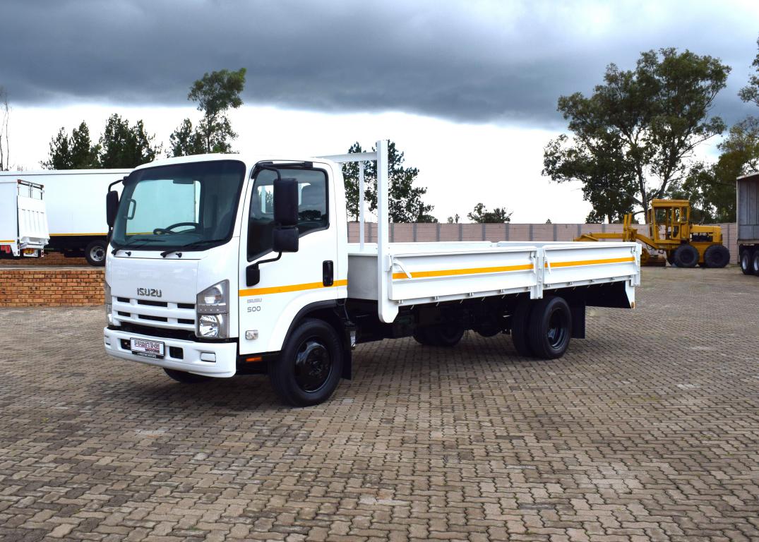 2021 Isuzu NQR 500 AMT Dropside truck