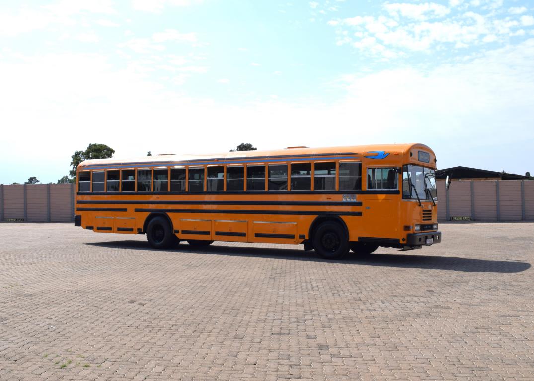 2009 Bluebird AUTO 61-SEATER BUS