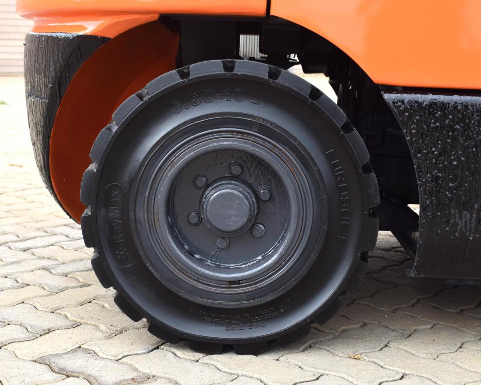 2010 Doosan D25 S-5 Forklift