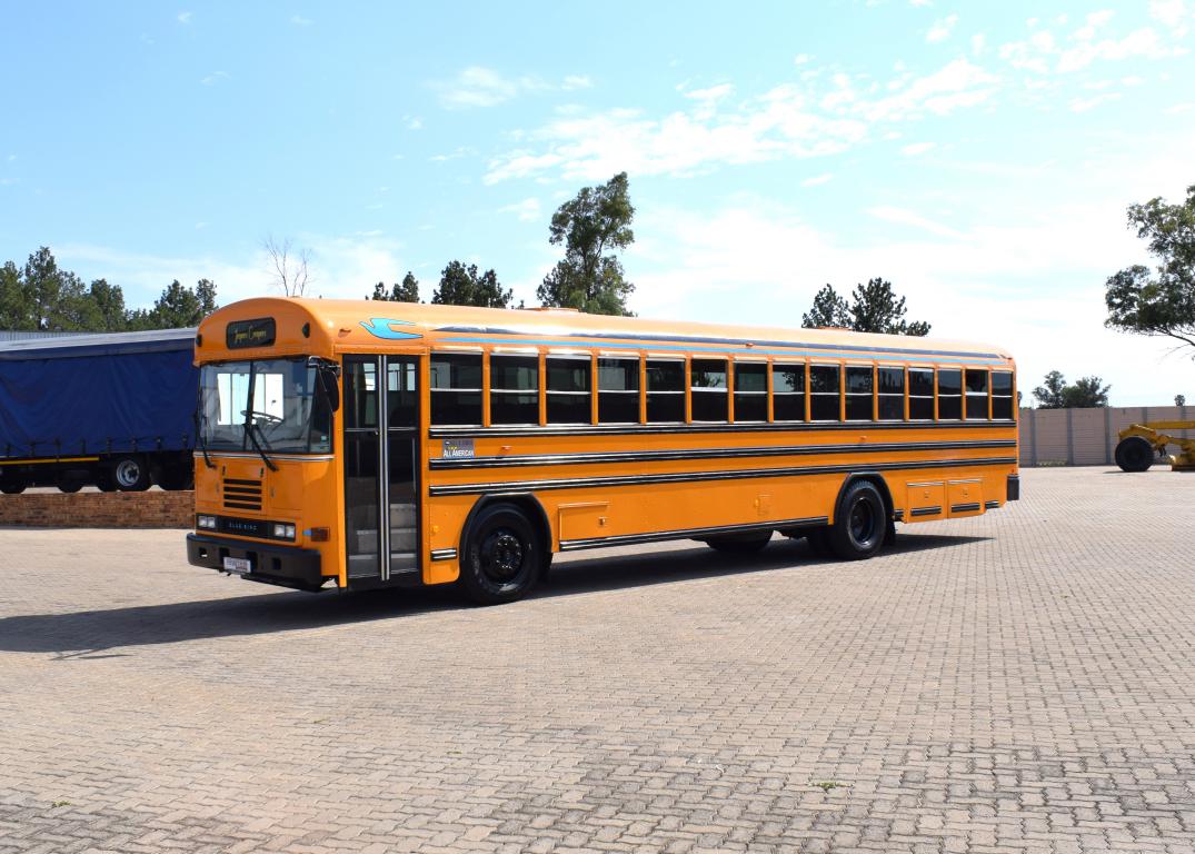 2009 Bluebird AUTO 61-SEATER BUS