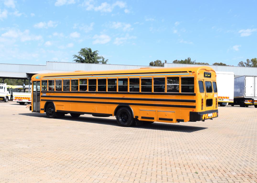 2009 Bluebird AUTO 61-SEATER BUS