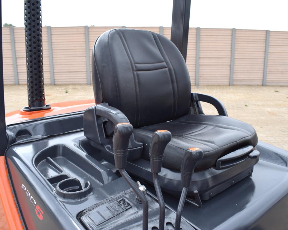 2010 Doosan D25 S-5 Forklift
