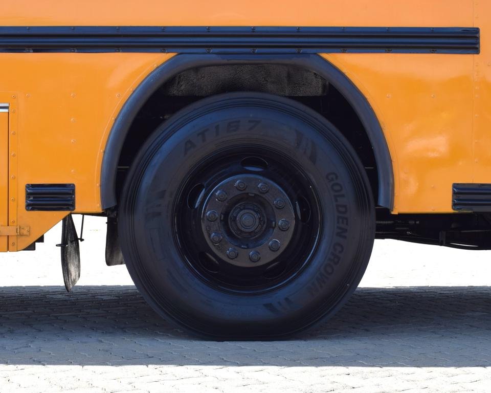 2009 Bluebird AUTO 61-SEATER BUS