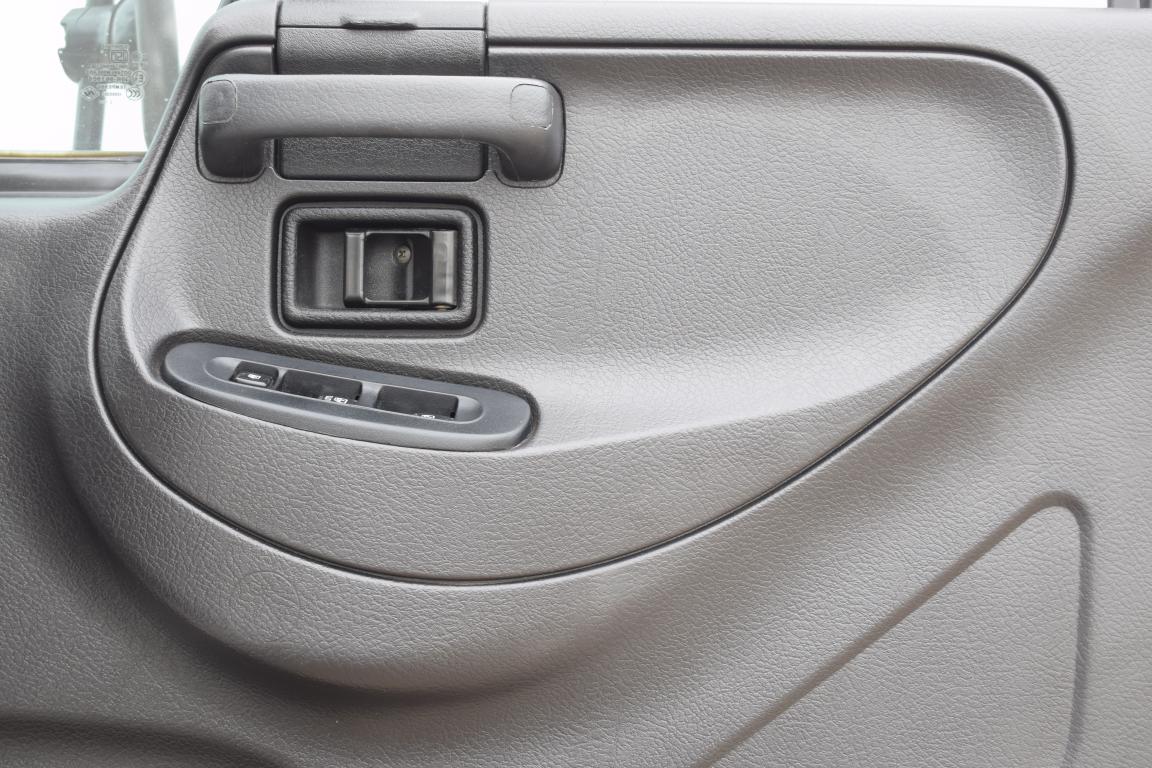 2024 UD KUZER RKE 150 VOLUME BODY TRUCK