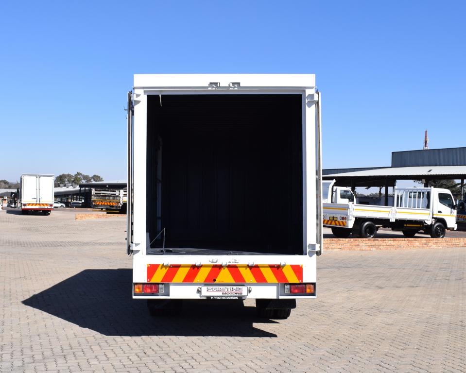 2008 Nissan UD 35 Volume Body Truck