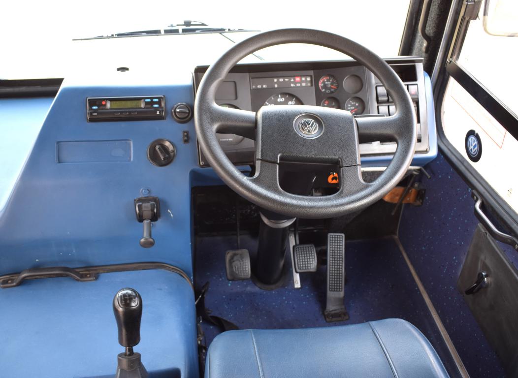 2016 VW volksbus 9.150 37-SEATER BUS