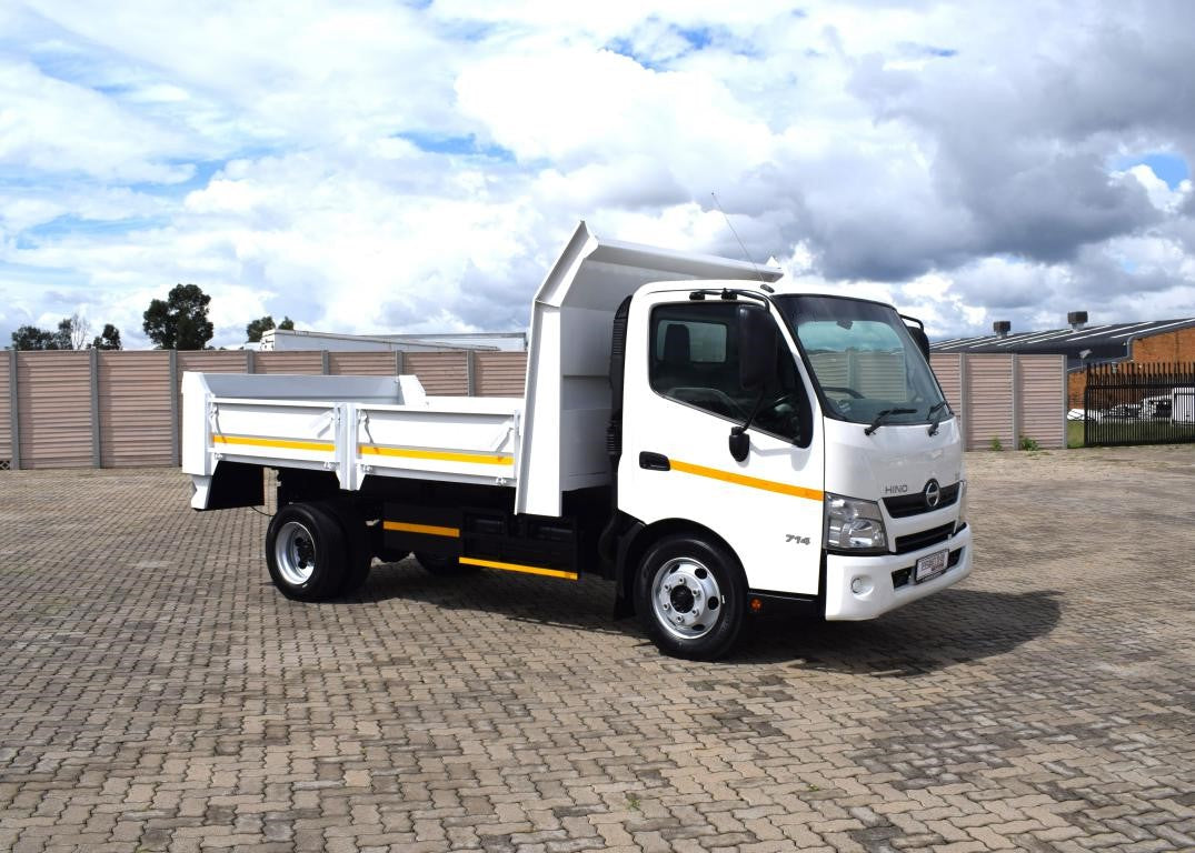2017 Hino 300 Series 714 SWB (AX3) Tipper Truck