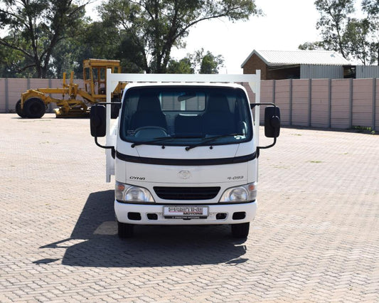 2004 Toyota Dyna 4-093 Dropside Driving School Truck