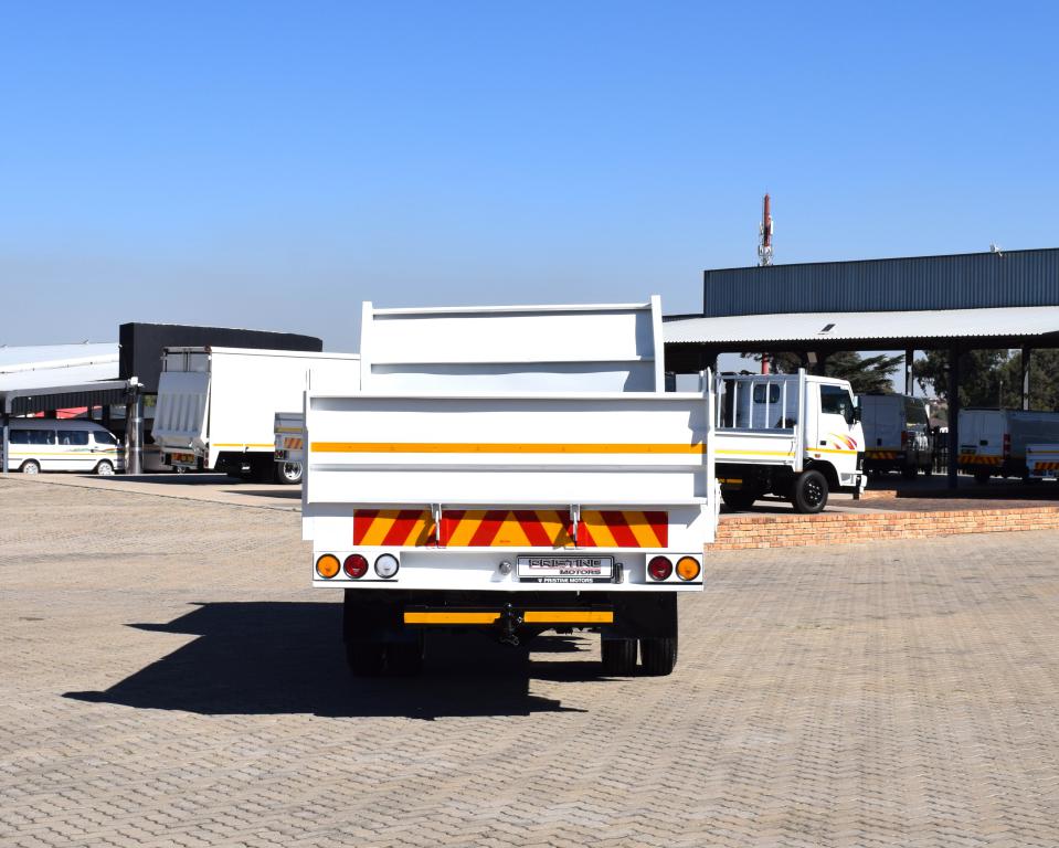 2012 Isuzu NPS 300 CREW CAB 4X4 TIPPER TRUCK