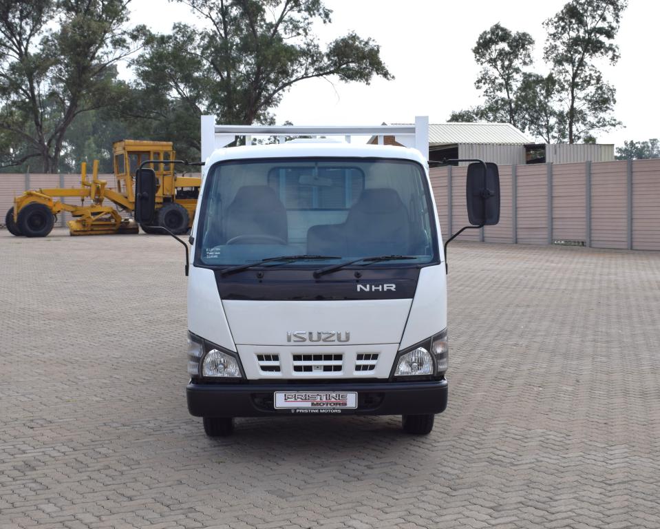 2006 Isuzu NHR 150 Dropside Driving School Truck