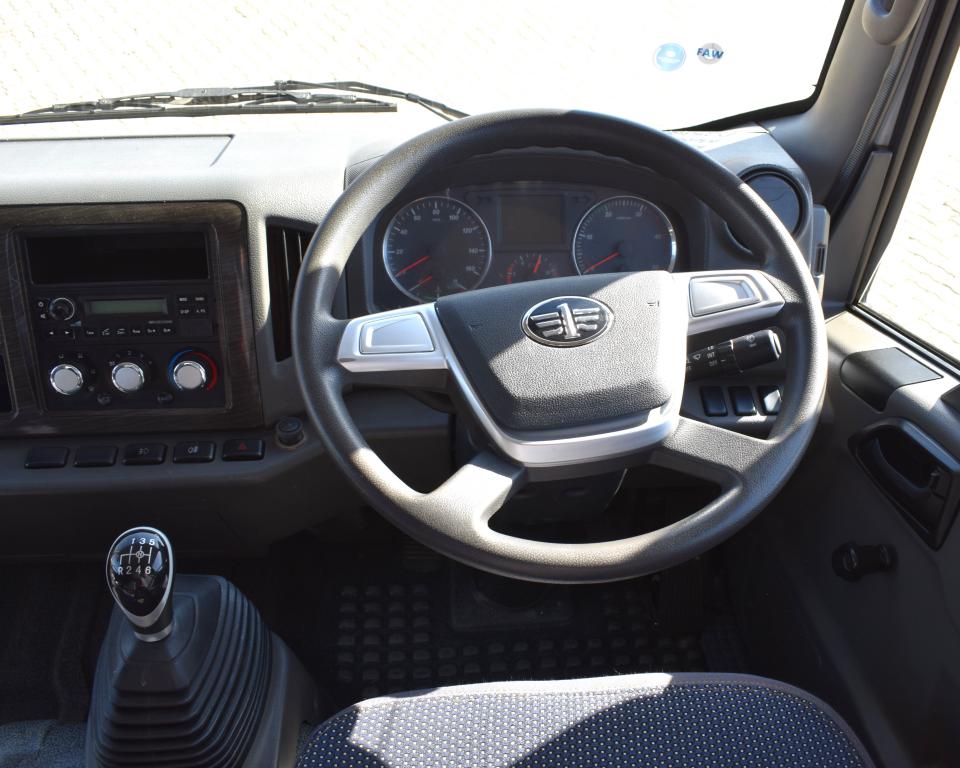 2025 FAW 8.140FL Dropside Truck