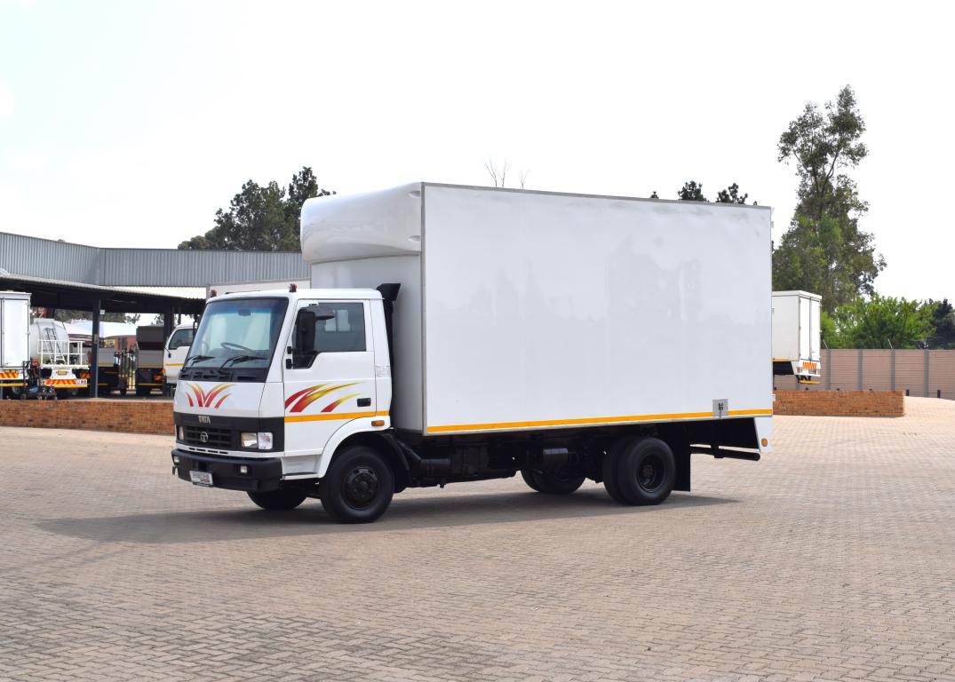 2023 Tata LPT 813 EX2 VOLUME BODY TRUCK