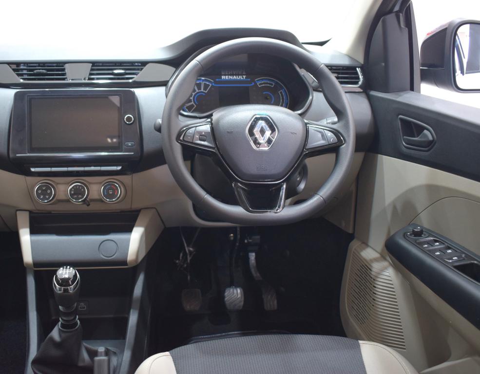 2025 Renault Triber 1.0 Dynamique