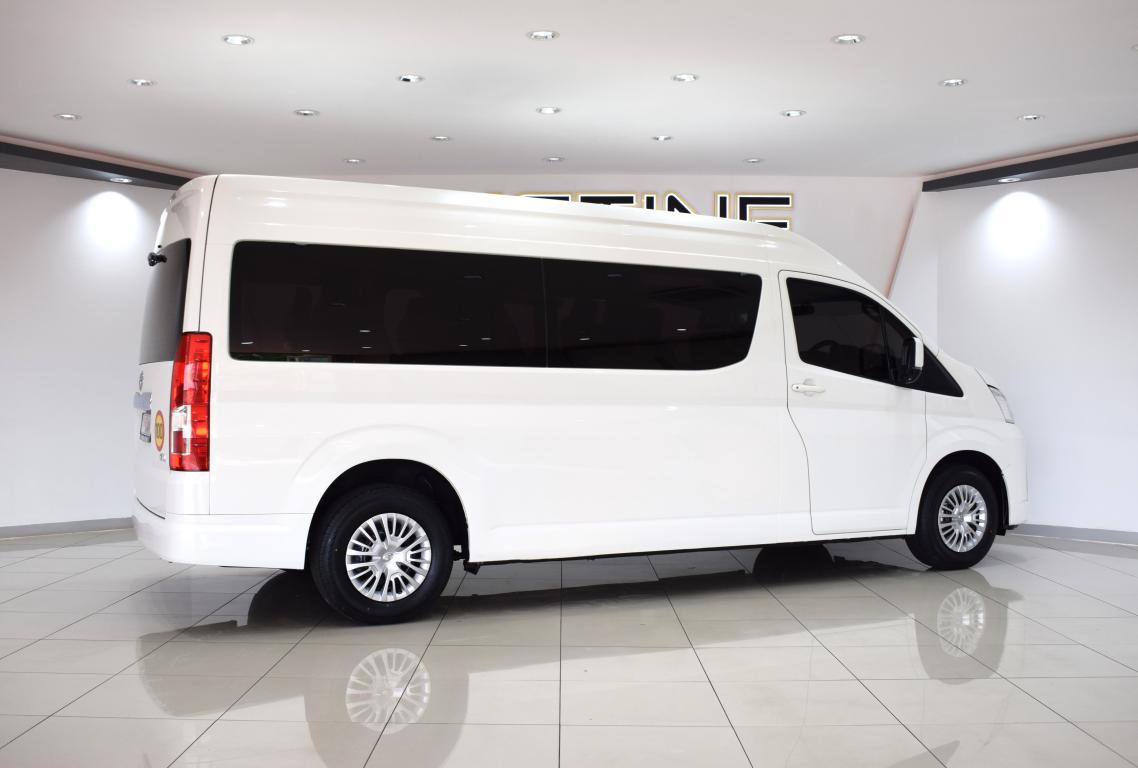 2019 Toyota Quantum 2.8 SLWB Bus 14-Seater GL