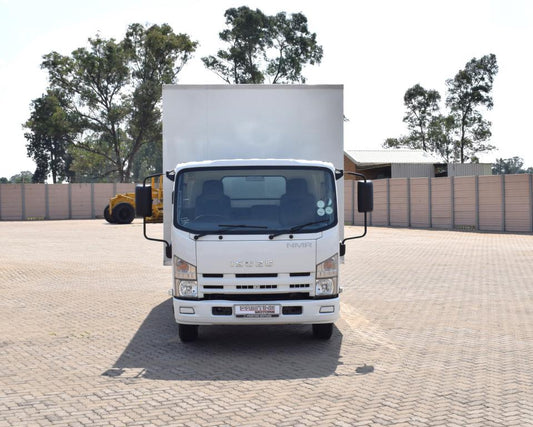 2020 Isuzu NPR 300 VOLUME BODY TRUCK