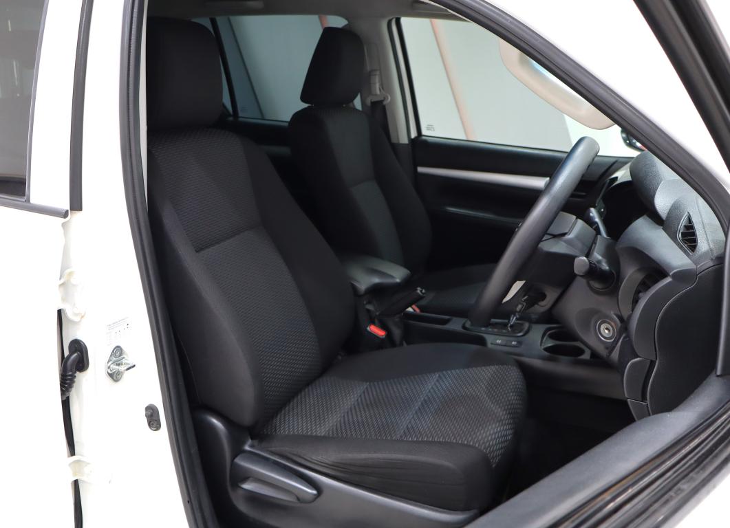 2019 Toyota Hilux 2.4GD-6 Double Cab SRX Auto