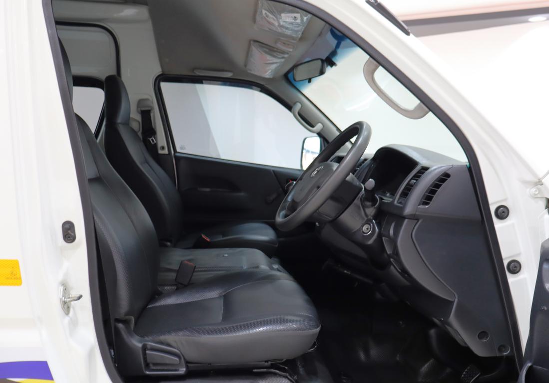 2024 Toyota Quantum 2.5D-4D Sesfikile