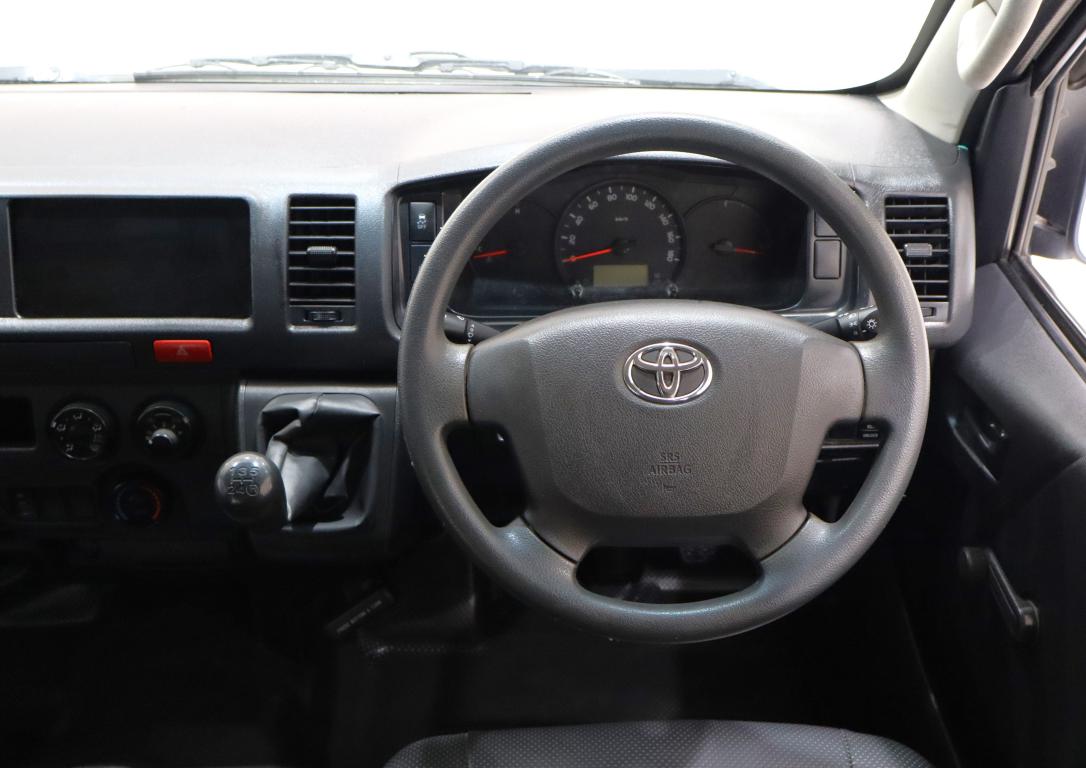 2024 Toyota Quantum 2.5D-4D Sesfikile