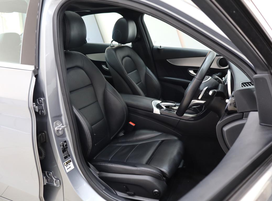 2016 Mercedes-Benz C-Class C250 AMG Line