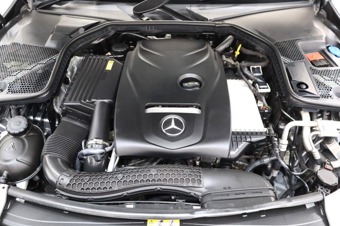 2016 Mercedes-Benz C-Class C250 AMG Line