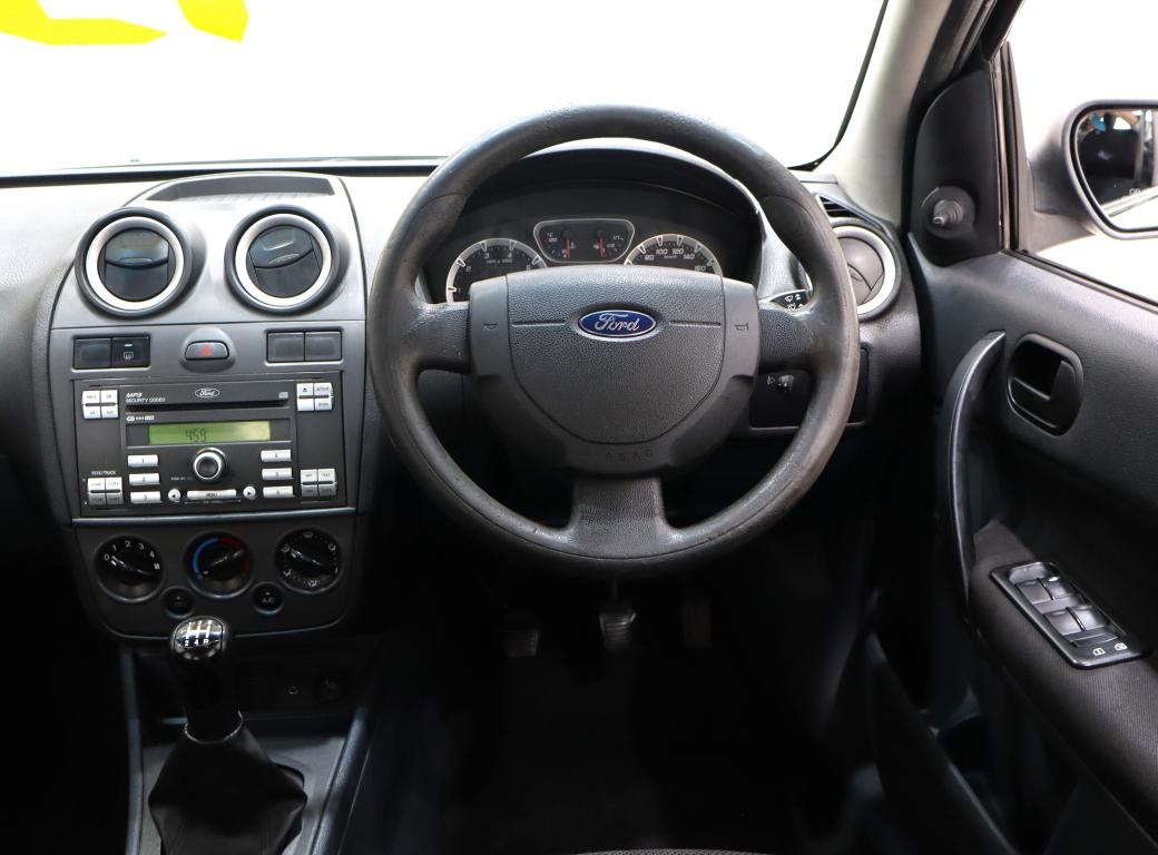 2015 Ford Ikon 1.6 Ambiente