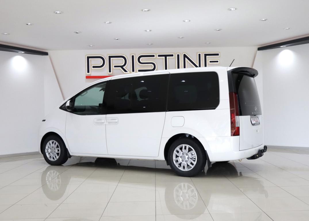 2023 Hyundai Staria 2.2D Executive 9-seater