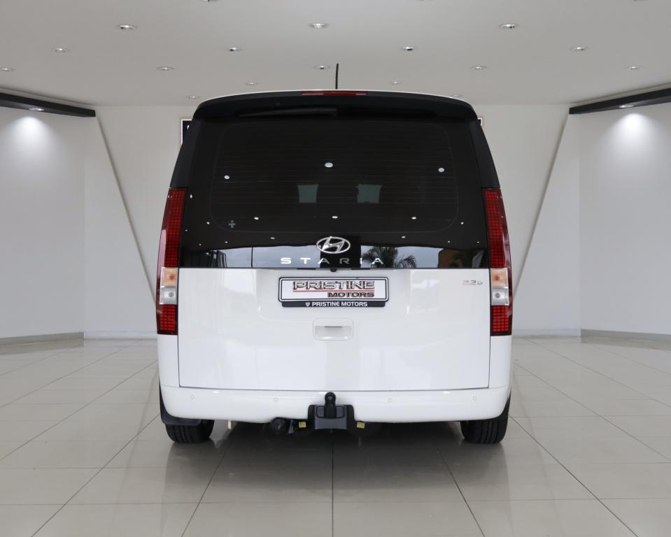 2023 Hyundai Staria 2.2D Executive 9-seater