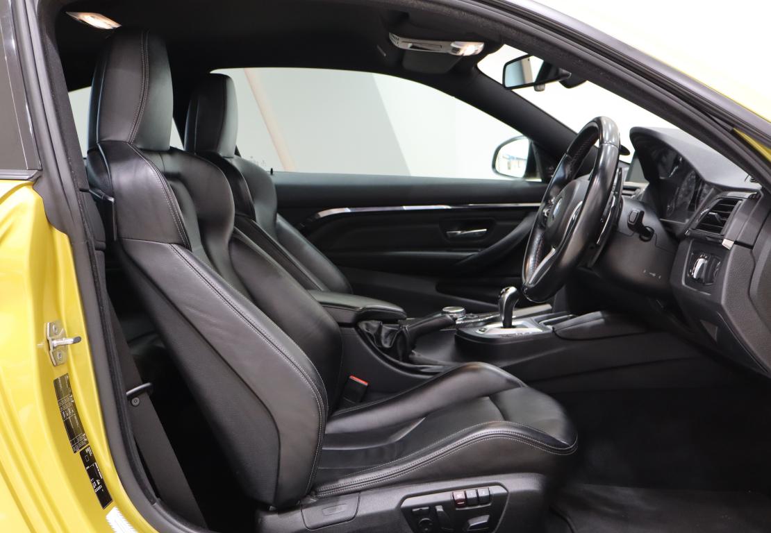 2015 BMW M4 Coupe Auto