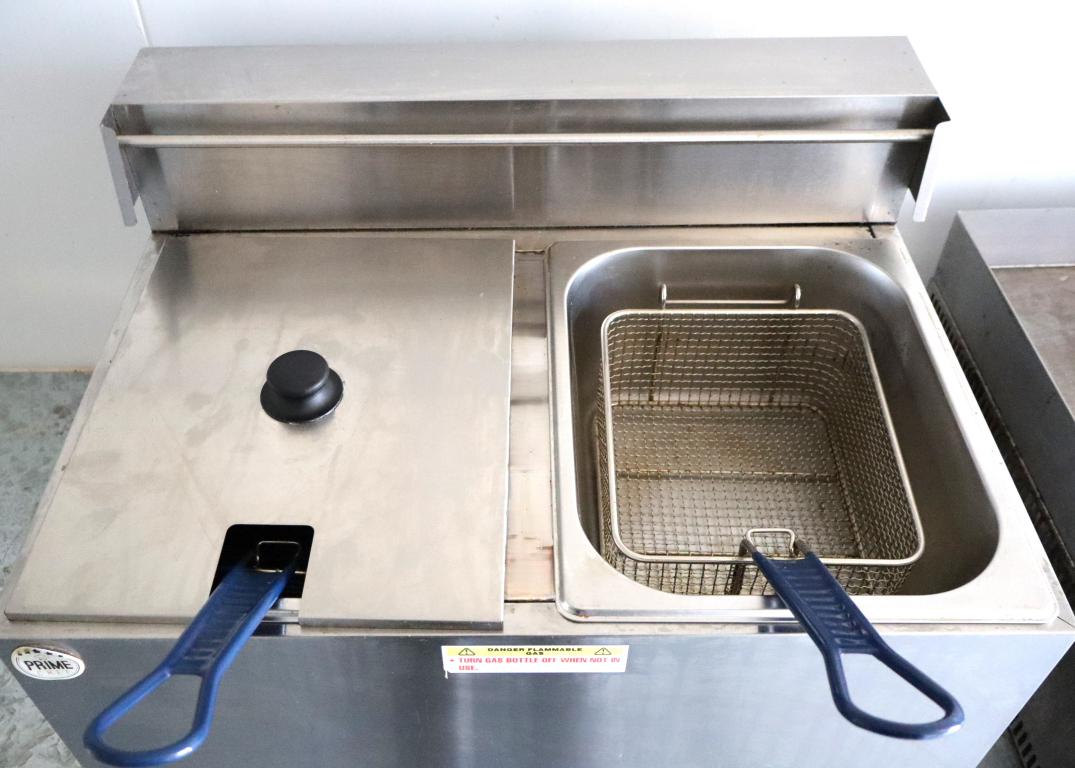 2023 Diamond Trailer Mobile Custom Kitchen