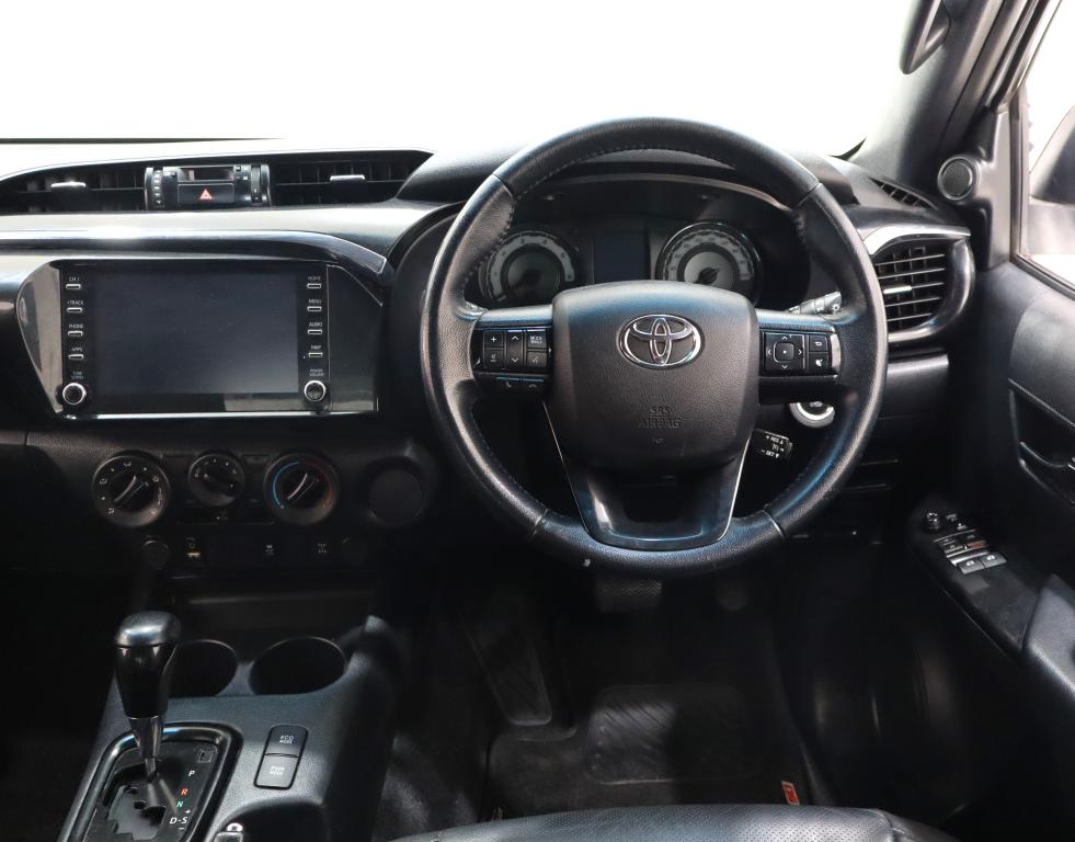 2020 Toyota Hilux 2.8GD-6 Xtra Cab Legend Auto