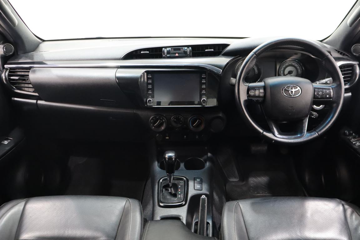 2020 Toyota Hilux 2.8GD-6 Xtra Cab Legend Auto
