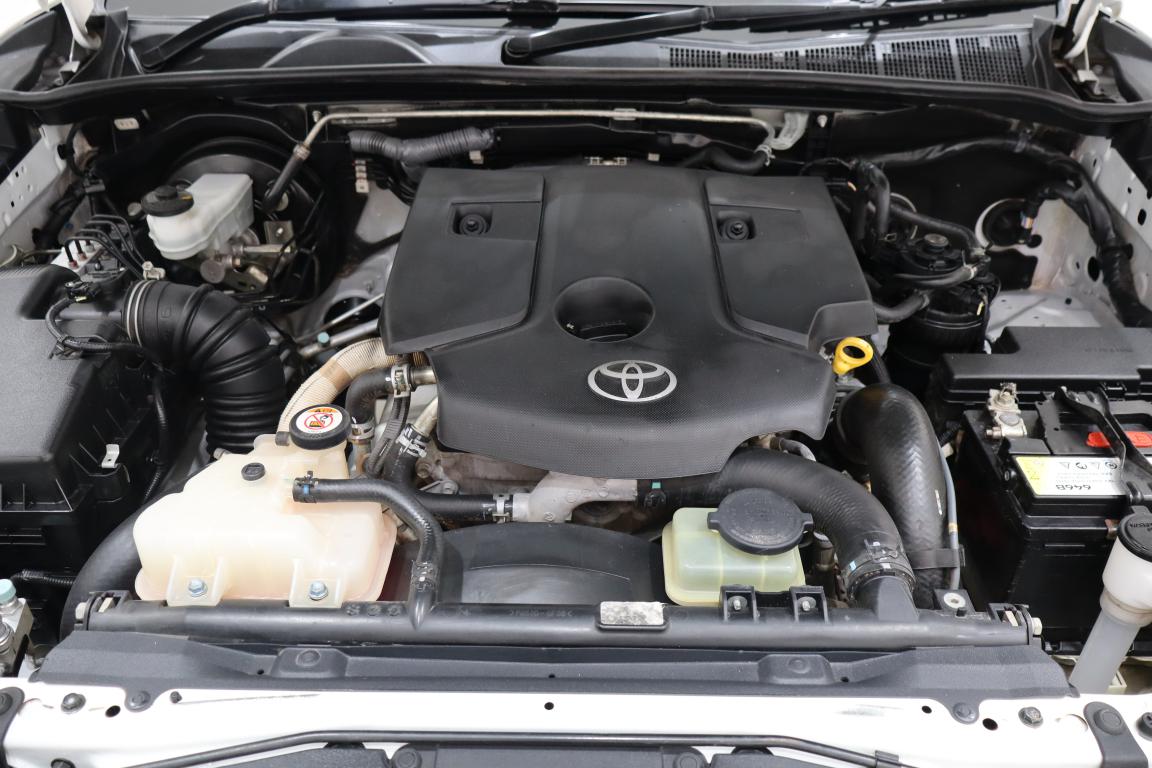 2020 Toyota Hilux 2.8GD-6 Xtra Cab Legend Auto