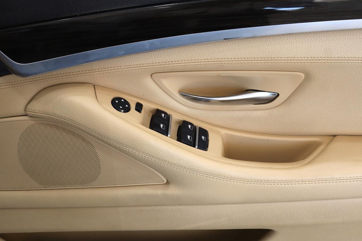2014 BMW 5 Series 520d M Sport