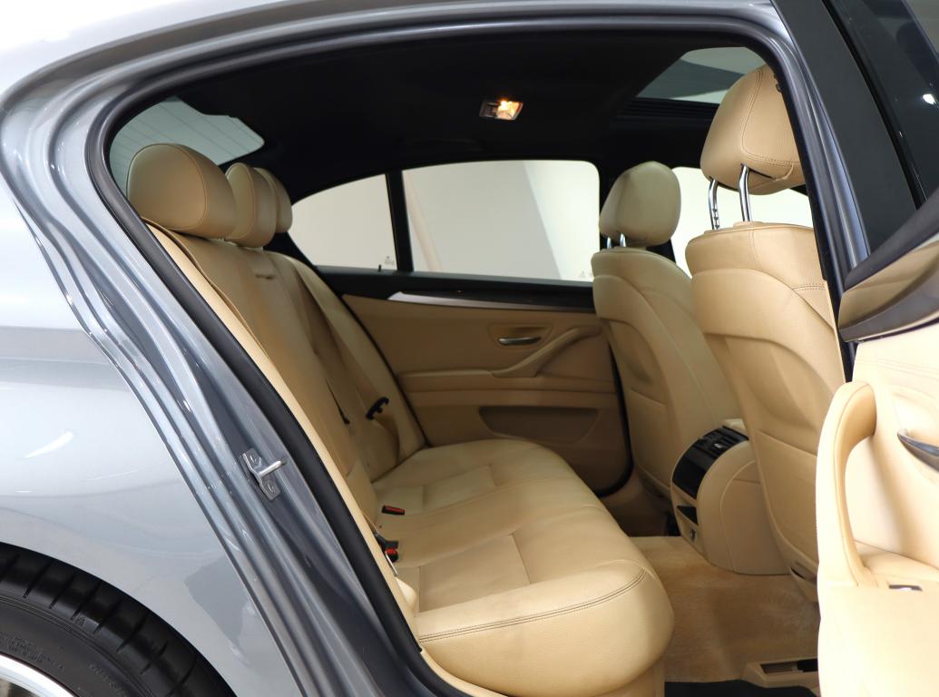 2014 BMW 5 Series 520d M Sport