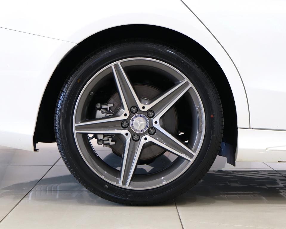 2017 Mercedes-Benz C-Class C200 AMG Line Auto