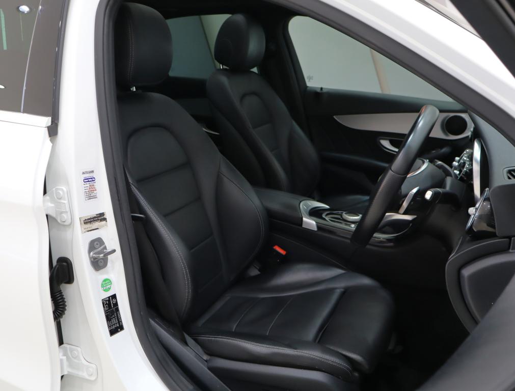 2017 Mercedes-Benz C-Class C200 AMG Line Auto