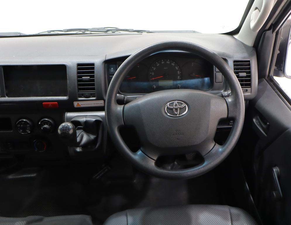 2023 Toyota Quantum 2.7 Sesfikile